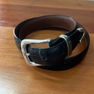 Lands End black leather belt